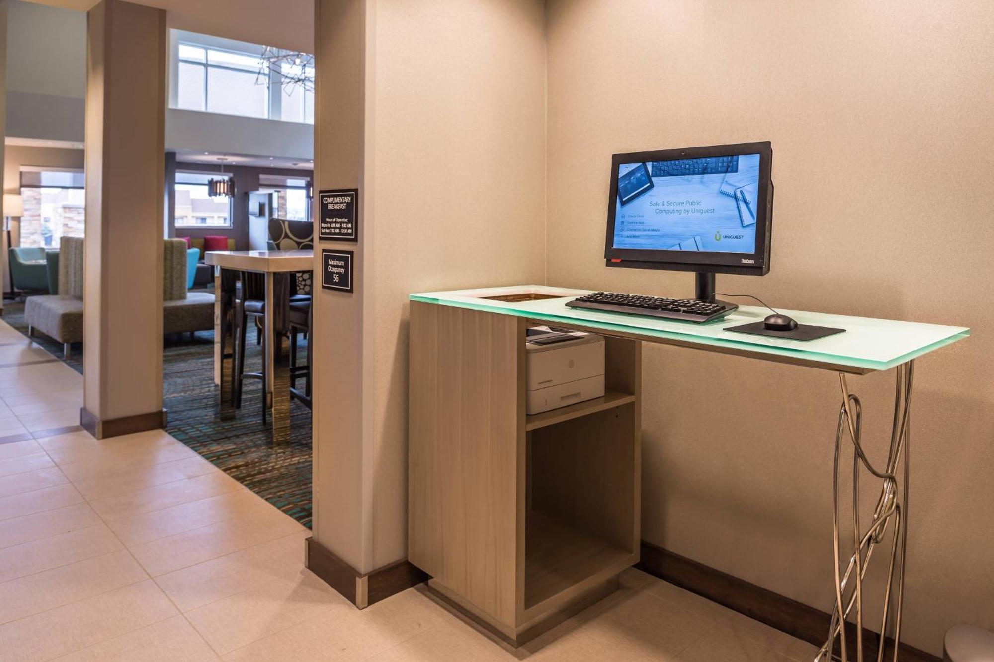 Residence Inn By Marriott St. Louis Westport Мериленд Хайтс Екстериор снимка