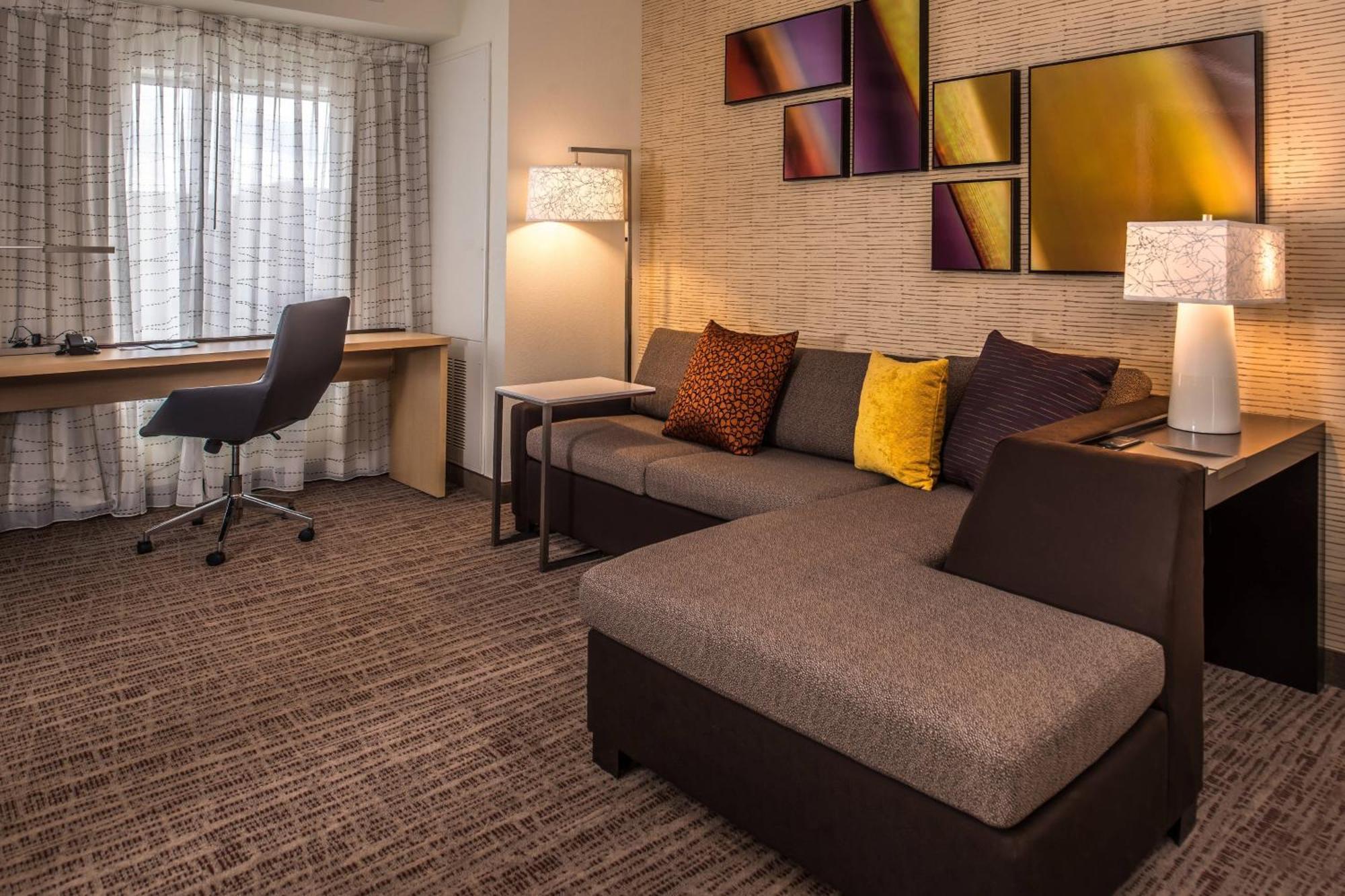 Residence Inn By Marriott St. Louis Westport Мериленд Хайтс Екстериор снимка